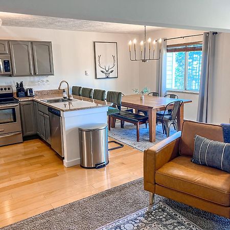 Remodeled Summit Condo At Snowshoe - Modern & Cozy 外观 照片
